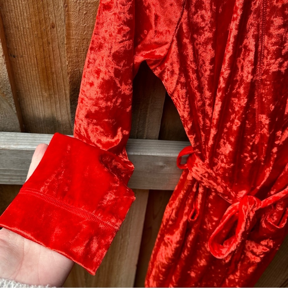 Juicy Couture Fiery Red Crushed Velvet Short Robe - Picture 5 of 8
